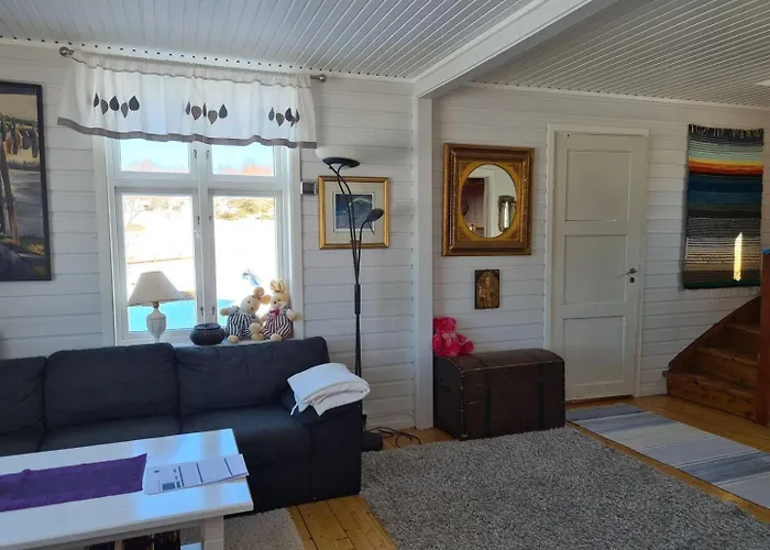 Peaceful With Spectacular Sea View Feriehus Leknes