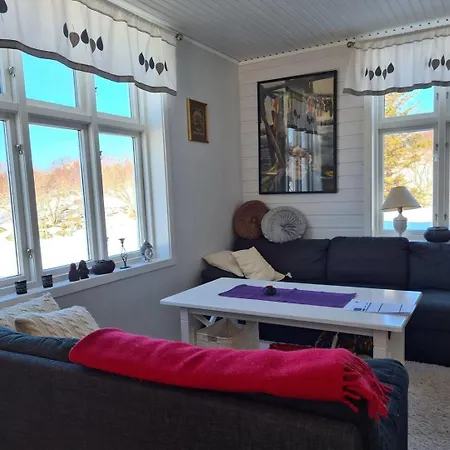 Peaceful With Spectacular Sea View Nyaraló